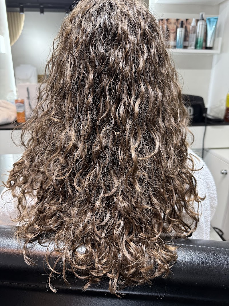 MEDIVINE SALON