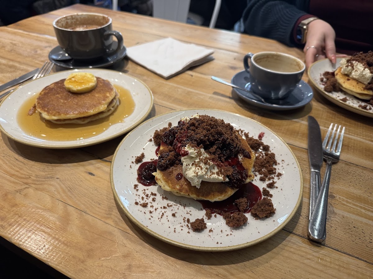Saint Kitchen - JQ — Cafe